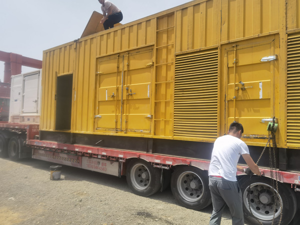 乐昌除了负载情况和发动机维护，还有哪些因素会影响 200kw 柴油发电机的油耗？