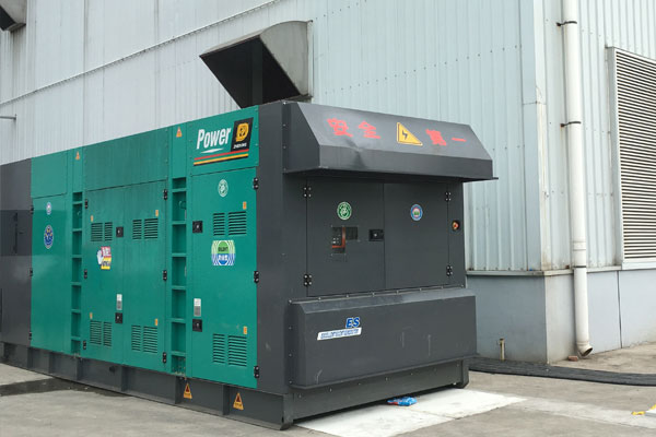 乐昌燃油滤清器的更换流程是怎样的？