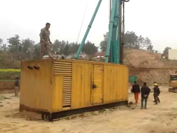 乐昌如何判断水冷式机油散热器密封件是否需要更换？